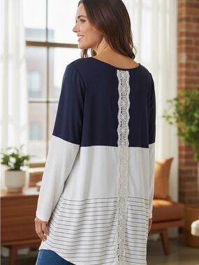 Women’s Navy and White Lace-Trim Tunic